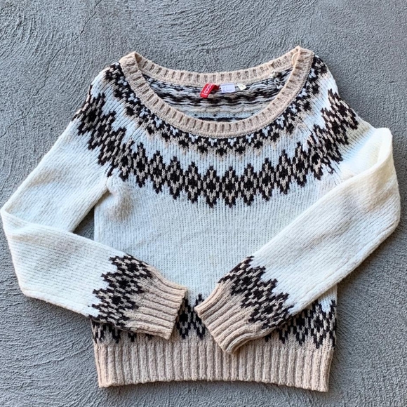 H&M Crewneck Wool-Like Christmas Sweater - Size 2 - Picture 1 of 7